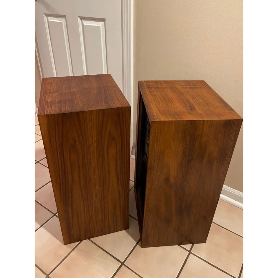 Acoustic Research AR-3 Floor Speakers