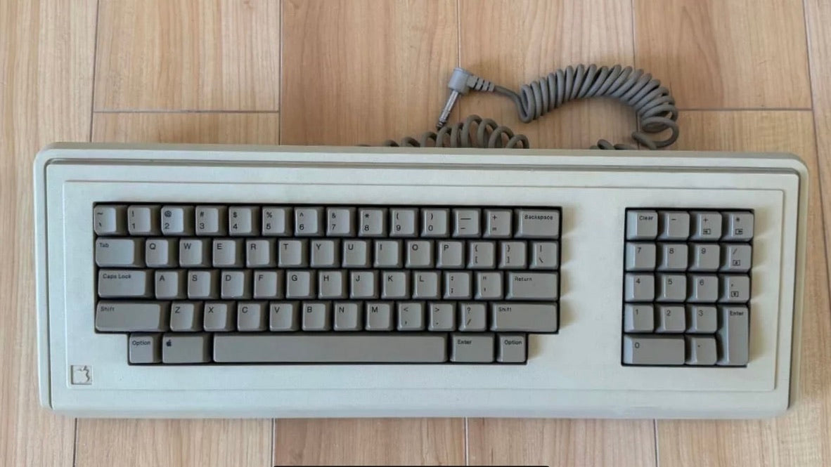 LISA 2/5 Computer w/ Accessories, by Apple Inc.