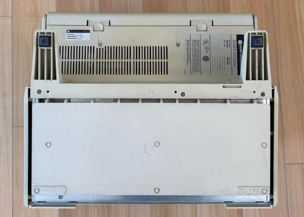 LISA 2/5 Computer w/ Accessories, by Apple Inc.