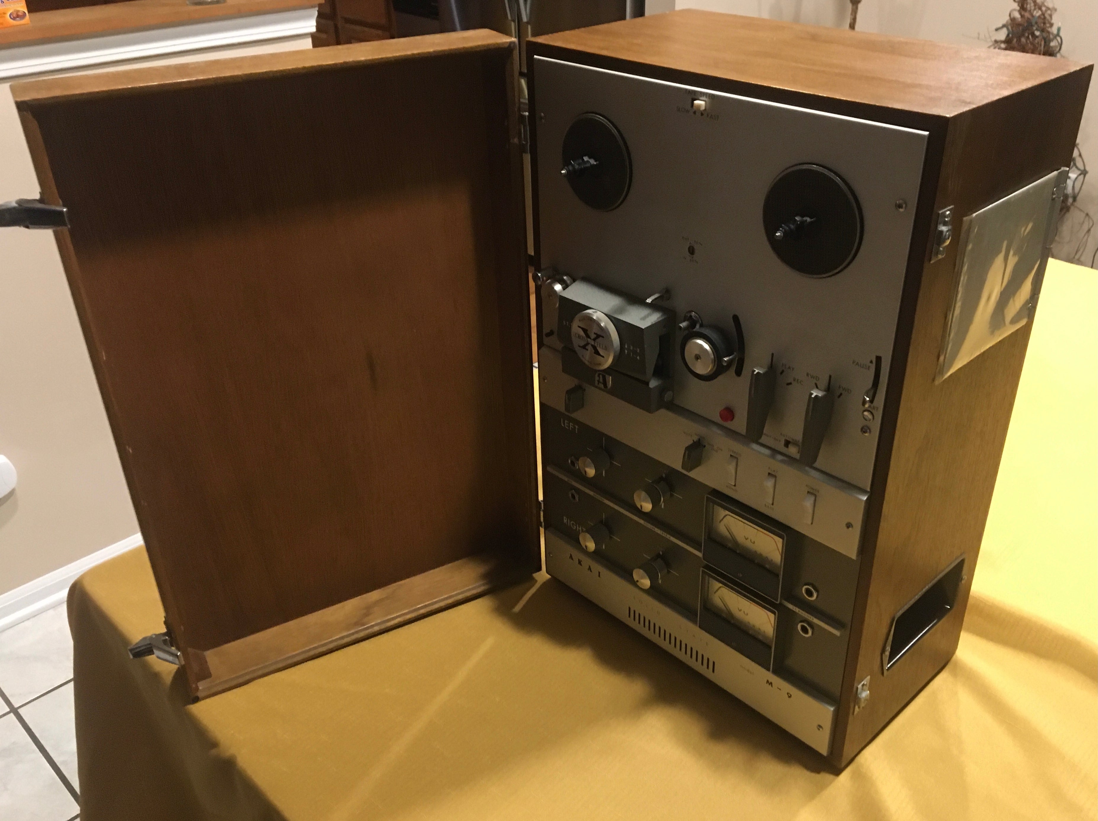 AKAI M-9 Solid Slate Reel-to-Reel Tape Player - 1960s