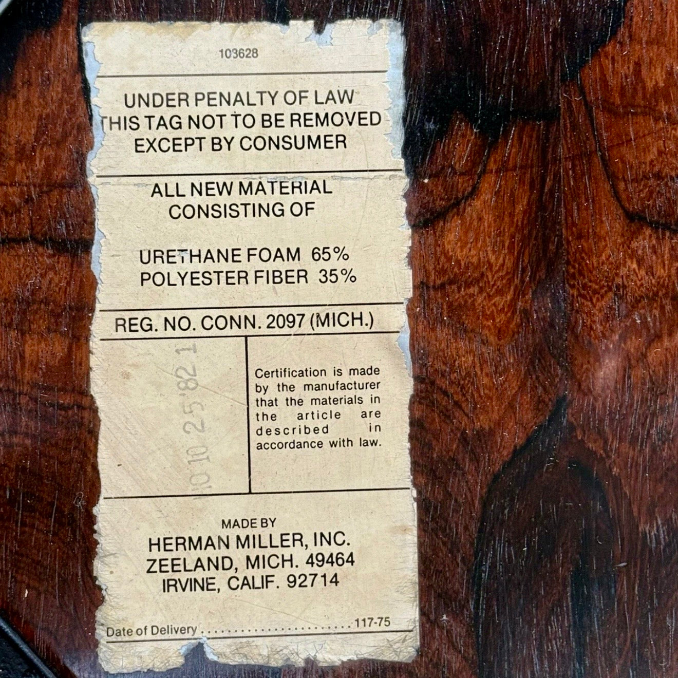 Herman Miller Eames Lounge Chair & Ottoman (2nd Gen) - Black/Rio