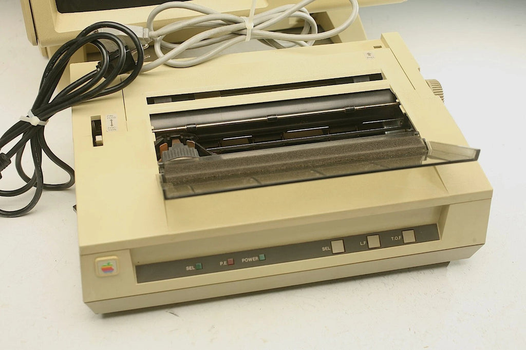 Apple LISA 2/5 10MB ProFile, Printer, Keyboard, Mouse & More