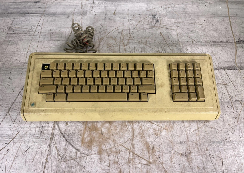 Apple LISA 2/5 10MB ProFile, Printer, Keyboard, Mouse & More